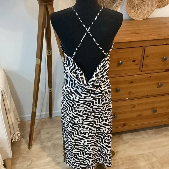 Band of the free midi open back dress - Picture 2 of 15
